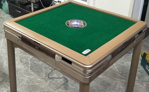 巩留巩留麻将机安装完成